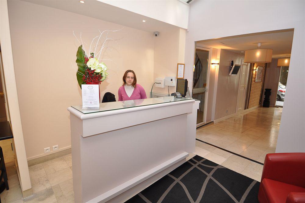 Amastan Hotel 4*